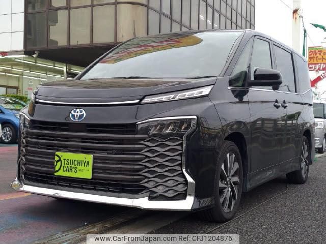 toyota voxy 2022 quick_quick_6AA-ZWR90W_ZWR90-0045641 image 1