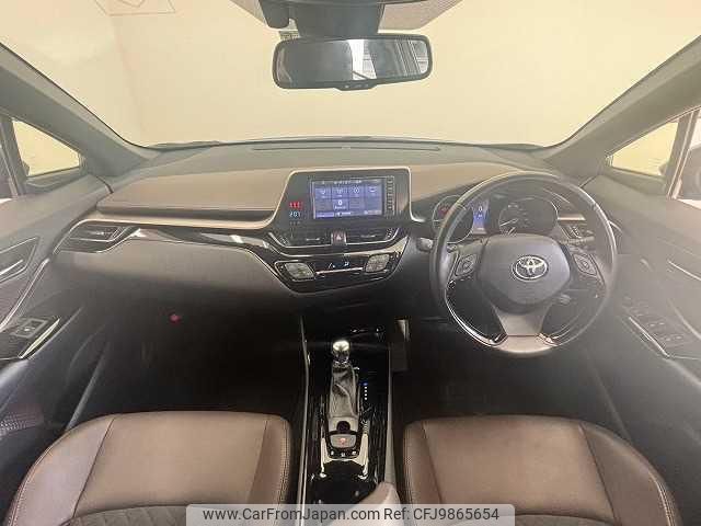 toyota c-hr 2017 quick_quick_DAA-ZYX10_ZYX10-2068215 image 2