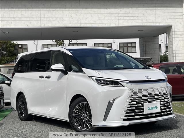 lexus lexus-lm 2024 CFJ1812125 image 1