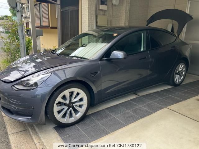 tesla tesla-model3 2021 CFJ1730122 image 2