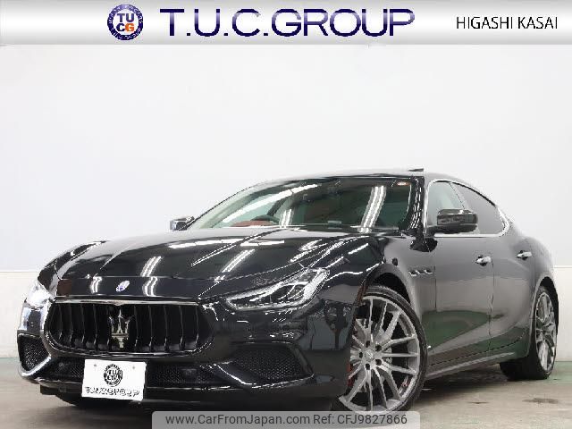 maserati maserati-others 2017 quick_quick_ABA-MG30C_ZAMXS57C001259713 image 1