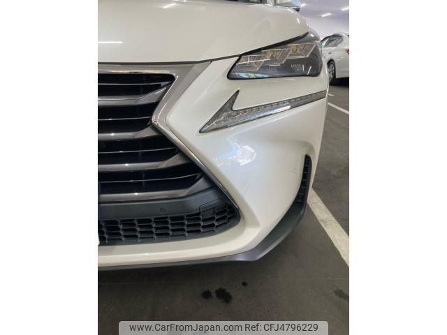 lexus nx 2015 CFJ4796229 image 2