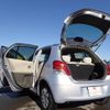 toyota vitz 2010 REALMOTOR_N2020120190M-17 image 16