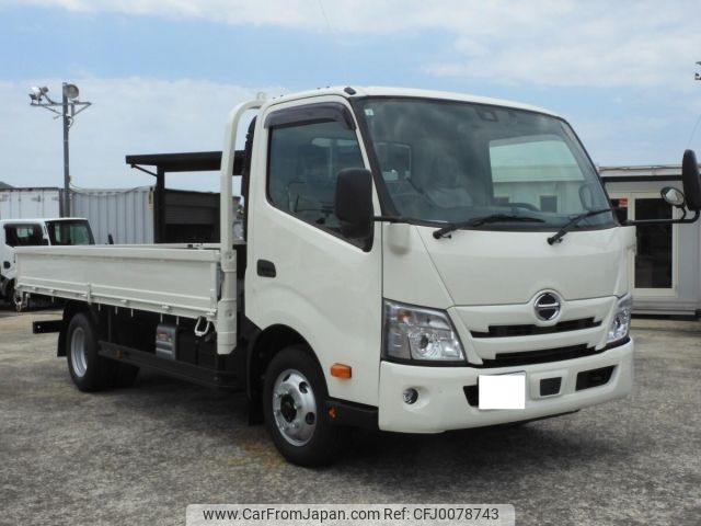 hino dutro 2024 -HINO--Hino Dutoro XZU712M-0016092---HINO--Hino Dutoro XZU712M-0016092- image 1