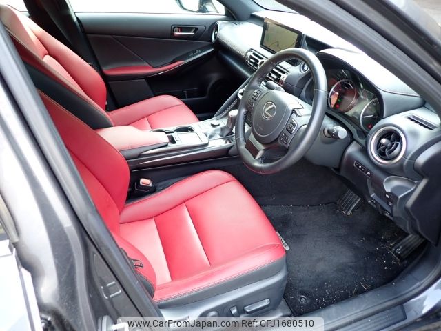 lexus is 2021 CFJ1680510 image 2