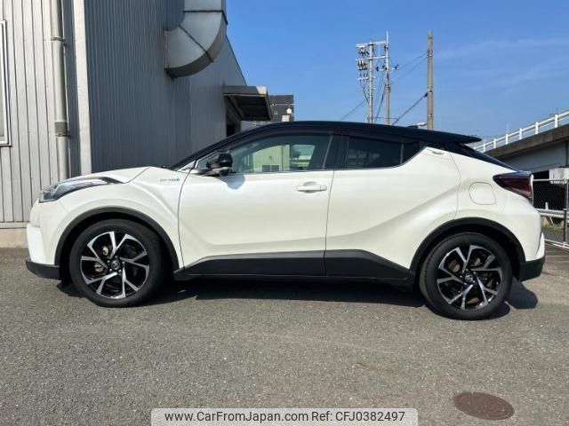 toyota c-hr 2017 quick_quick_DAA-ZYX10_ZYX10-2085637 image 2