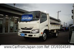 hino dutro 2017 GOO_NET_EXCHANGE_0802836A30231216W001