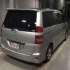 toyota noah 2004 TE932 image 4