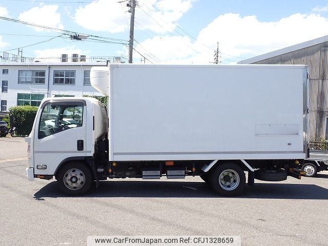 isuzu elf-truck 2020 25631403 image 2