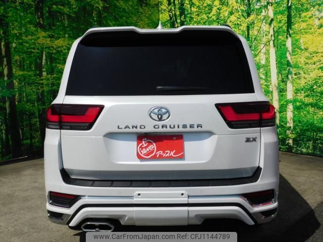 toyota land-cruiser 2023 quick_quick_3DA-FJA300W_FJA300-4047082 image 2