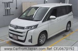 toyota noah 2022 -TOYOTA--Noah MZRA90W-0003555---TOYOTA--Noah MZRA90W-0003555-