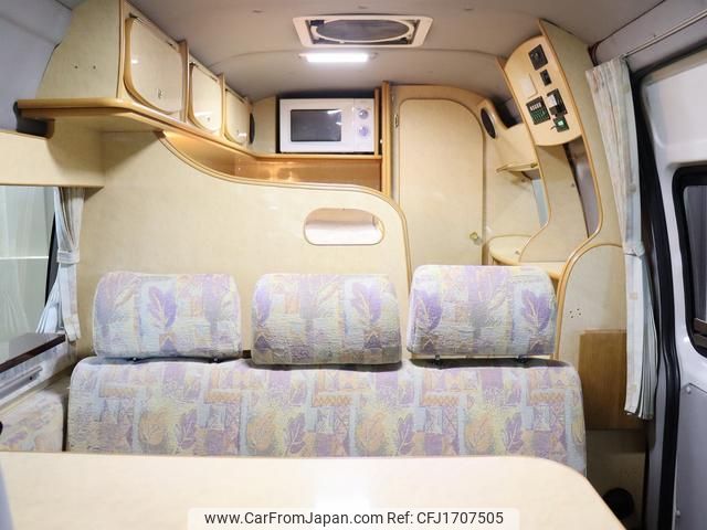 toyota regiusace-van 2006 CFJ1707505 image 1