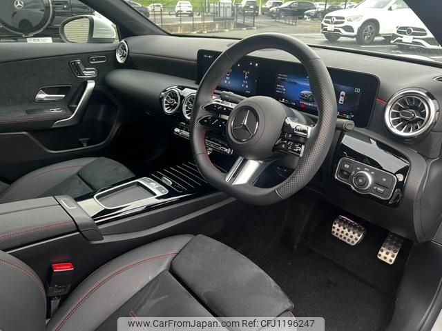 mercedes-benz a-class 2023 -MERCEDES-BENZ--Benz A Class 5BA-177184--W1K1771842J411042---MERCEDES-BENZ--Benz A Class 5BA-177184--W1K1771842J411042- image 2