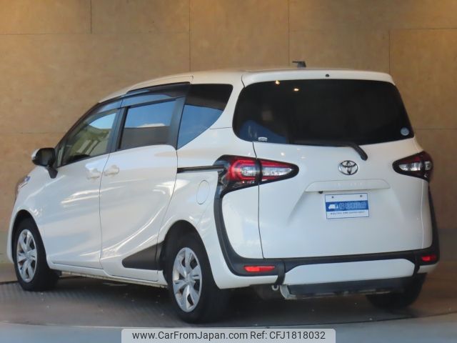 toyota sienta 2018 CFJ1818032 image 2