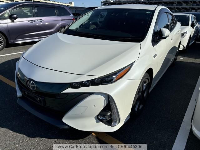 toyota prius-phv 2019 quick_quick_DLA-ZVW52_ZVW52-3126236 image 1