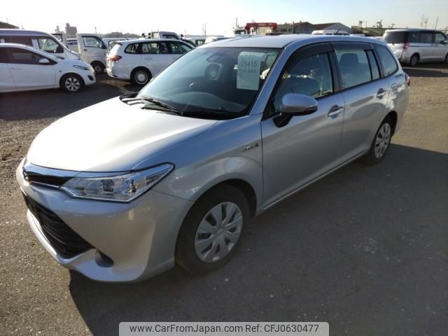 toyota corolla-fielder 2015 quick_quick_DAA-NKE165G_NKE165-8012087 image 1