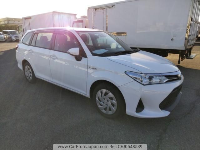 toyota corolla-fielder 2018 quick_quick_DAA-NKE165G_NKE165-7198912 image 2