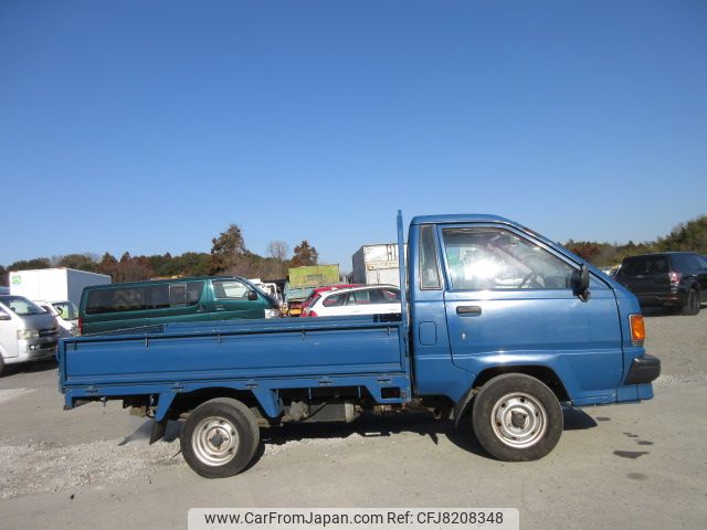 toyota-townace-truck-1996-3975-car_56906b99-9736-4f3b-b25f-c8439007eb45
