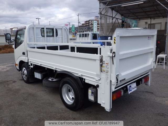 toyota dyna-truck 2015 -TOYOTA--Dyna TKG-XZC605--XZC605-0011633---TOYOTA--Dyna TKG-XZC605--XZC605-0011633- image 2