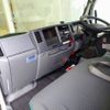 isuzu elf-truck 2018 CFJ1616116 image 5