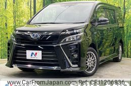 toyota voxy 2017 CFJ1206836