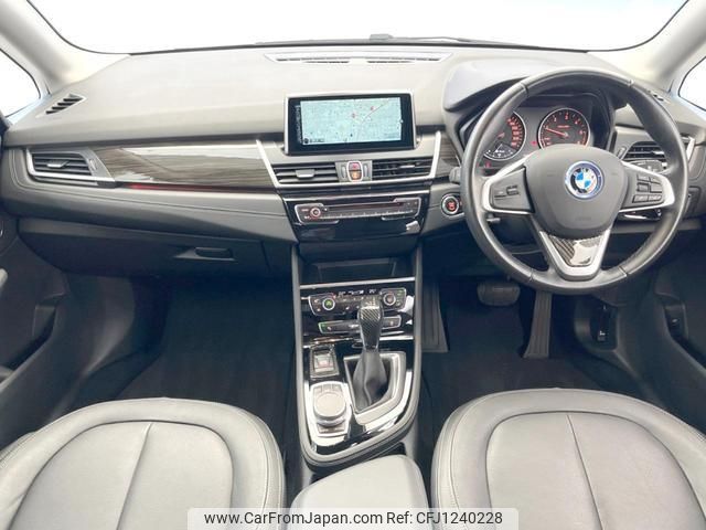 bmw 2-series 2018 quick_quick_2C20_WBA2B92040V496540 image 2