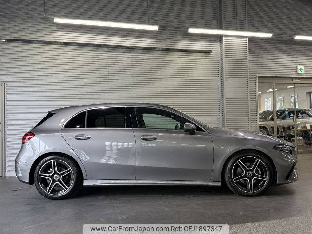 mercedes-benz a-class 2024 CFJ1897347 image 2