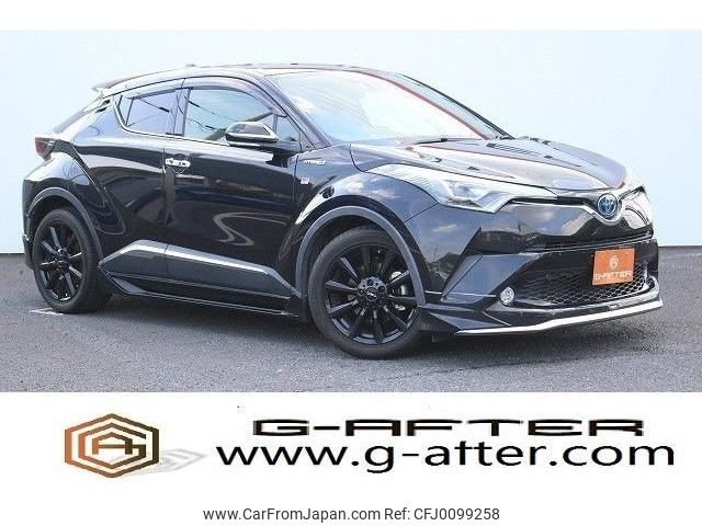 toyota c-hr 2017 -TOYOTA--C-HR DAA-ZYX10--ZYX10-2078206---TOYOTA--C-HR DAA-ZYX10--ZYX10-2078206- image 1