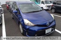 toyota prius-α 2015 CFJ1782677