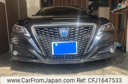 toyota crown 2019 CFJ1647533