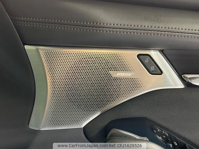 mazda mazda3 2019 CFJ1629526 image 2