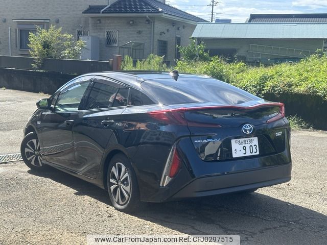 toyota prius-phv 2018 -TOYOTA--Prius PHV DLA-ZVW52--ZVW52-3069751---TOYOTA--Prius PHV DLA-ZVW52--ZVW52-3069751- image 2