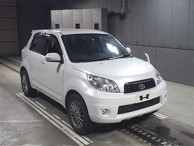 car_56d85f8f-ab85-46b2-9e6c-