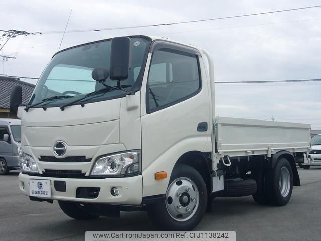 hino dutro 2024 GOO_NET_EXCHANGE_0804665A30250511W001 image 1