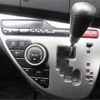 toyota isis 2011 CFJ1420250 image 17