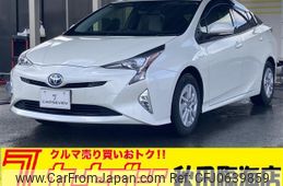 toyota prius 2017 -TOYOTA--Prius DAA-ZVW55--ZVW55-8038563---TOYOTA--Prius DAA-ZVW55--ZVW55-8038563-