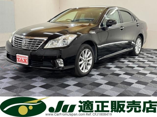 toyota crown 2011 CFJ1808419 image 1
