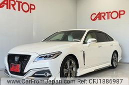 toyota crown 2018 CFJ1886987