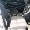 toyota corolla-touring-wagon 2020 quick_quick_6AA-ZWE211W_ZWE211-6023820 image 15
