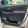toyota voxy 2017 GOO_JP_700055065930250711002 image 40