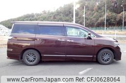 nissan elgrand 2014 NIKYO_KS92649