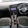 volkswagen golf-variant 2018 quick_quick_AUCHP_WVWZZZAUZJP600734 image 3