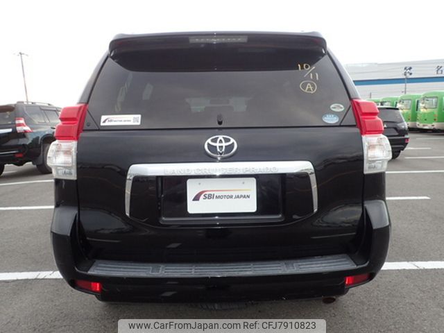 toyota land-cruiser-prado 2010 948925919 image 2