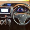 toyota voxy 2018 CFJ1598443 image 6