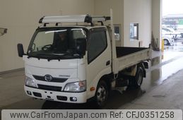 hino dutro 2016 -HINO--Hino Dutoro XZC610T-0006759---HINO--Hino Dutoro XZC610T-0006759-