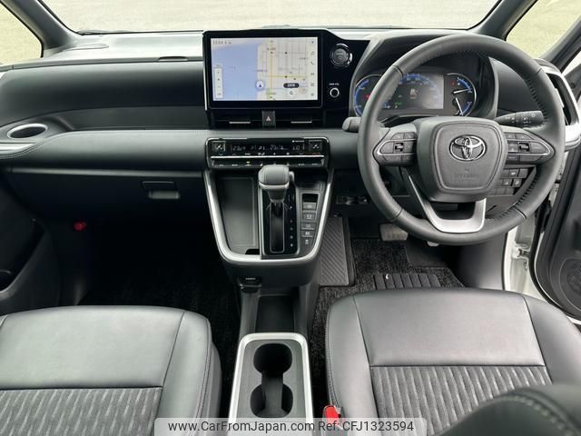 toyota noah 2023 quick_quick_ZWR90W_ZWR90-0155260 image 2