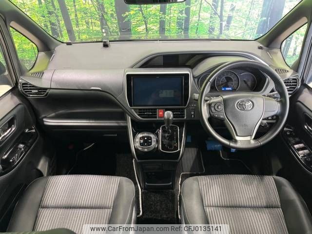 toyota voxy 2019 -TOYOTA--Voxy DBA-ZRR80W--ZRR80-0558250---TOYOTA--Voxy DBA-ZRR80W--ZRR80-0558250- image 2