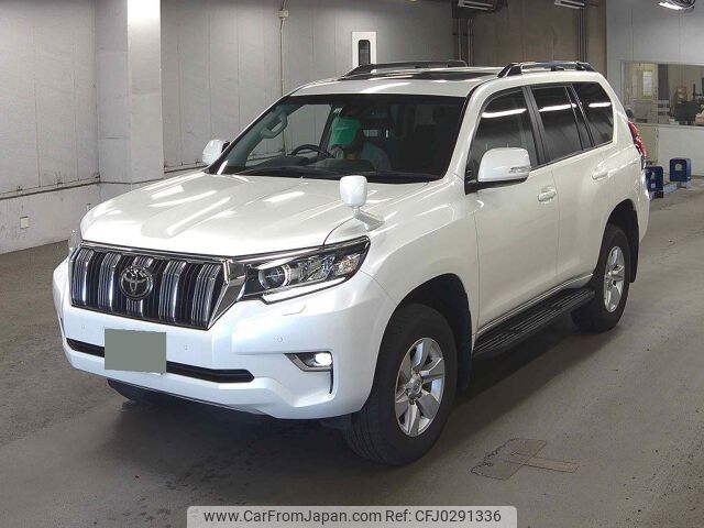 toyota land-cruiser-prado 2022 USS Yokohama HX01510014 10/14 11:30 image 1