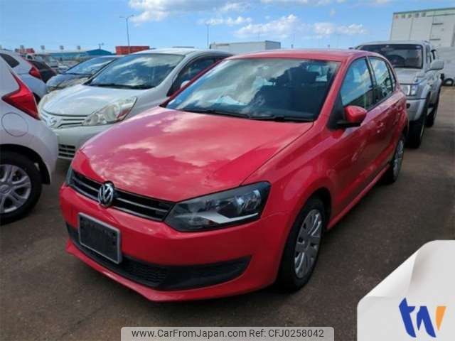 volkswagen polo 2011 -VOLKSWAGEN--VW Polo DBA-6RCBZ--WVWZZZ6RZCU015323---VOLKSWAGEN--VW Polo DBA-6RCBZ--WVWZZZ6RZCU015323- image 1