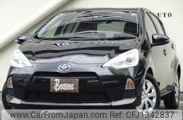toyota aqua 2012 CFJ1342837